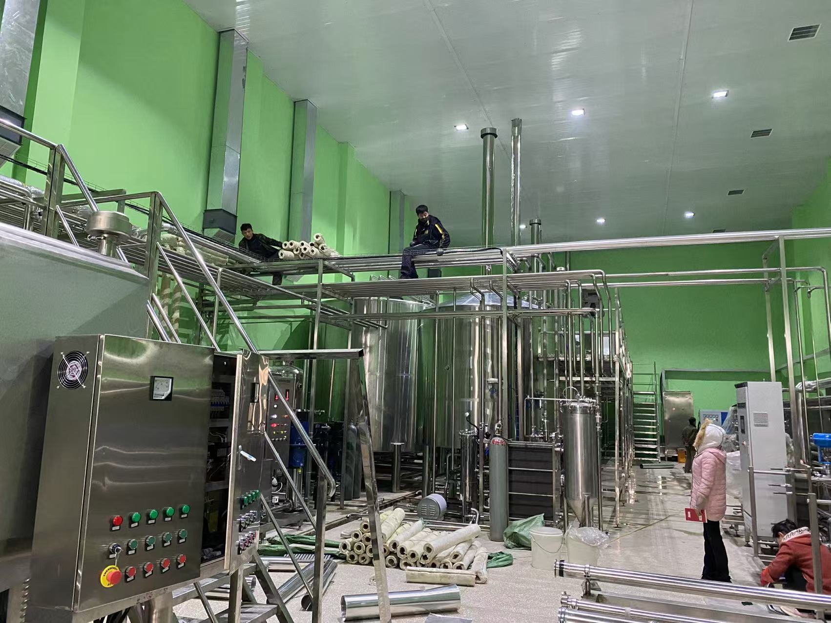 石龙精酿啤酒设备厂—精酿啤酒设备制造：传承工艺与创新科技的交融